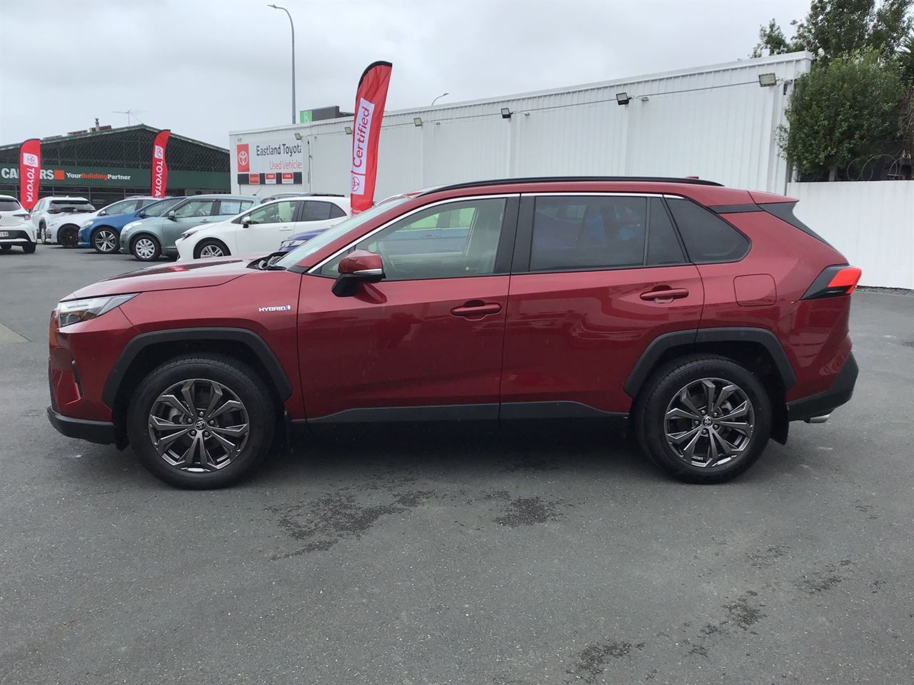 Vehicle image 4