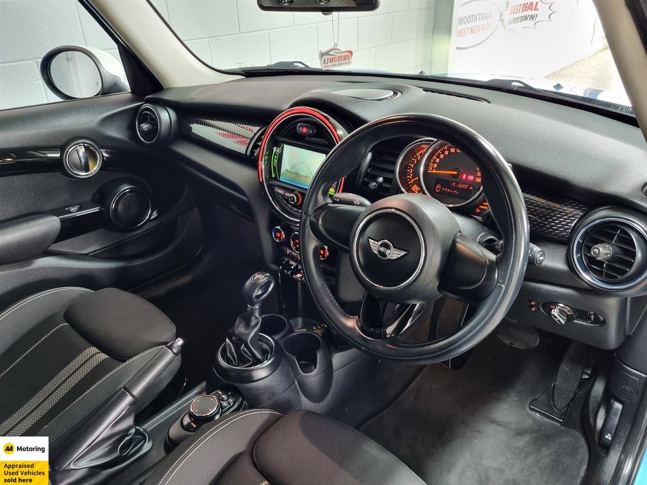Vehicle image 3