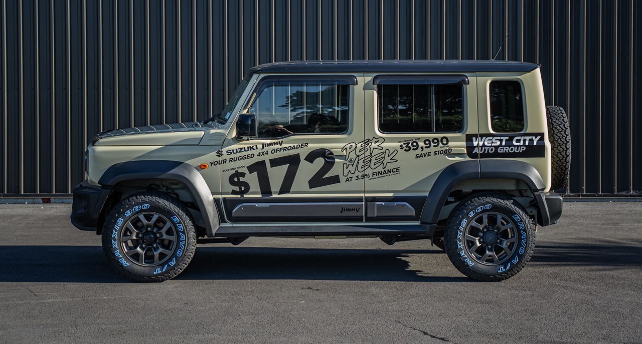 Vehicle image 5