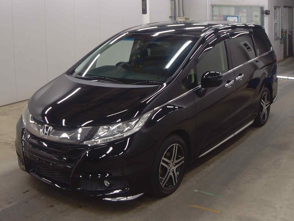 Vehicle image 4