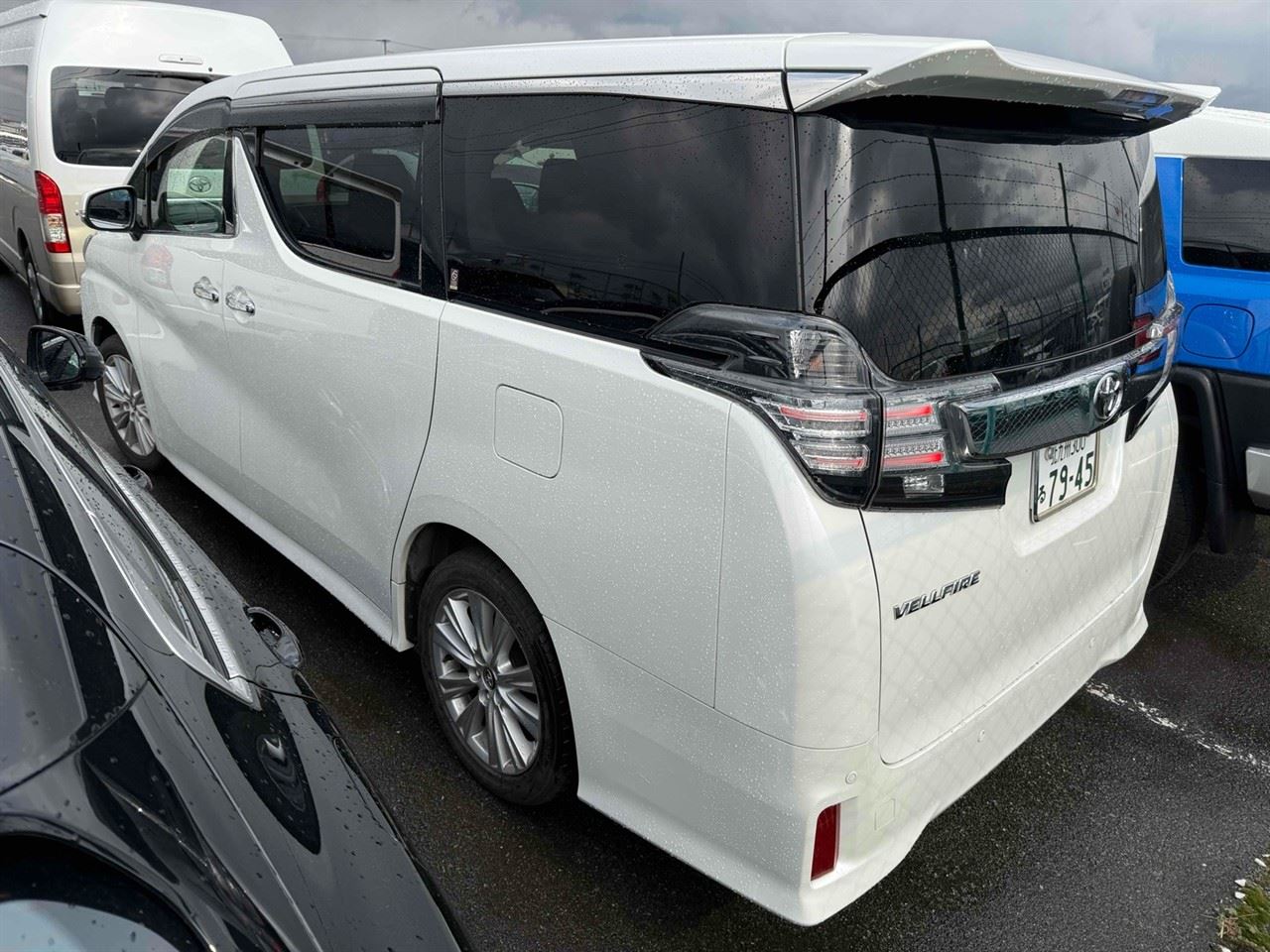 Vehicle image 2