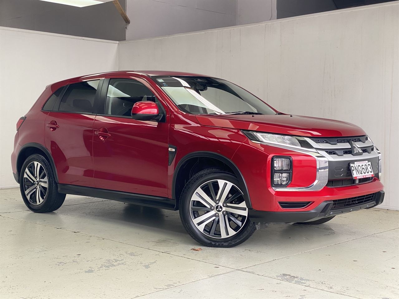 Vehicle image 5