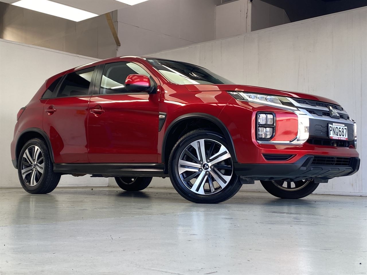 Vehicle image 4