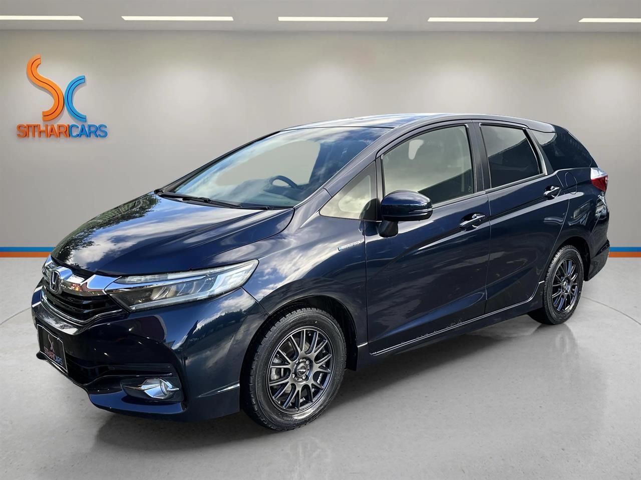 Vehicle image 3