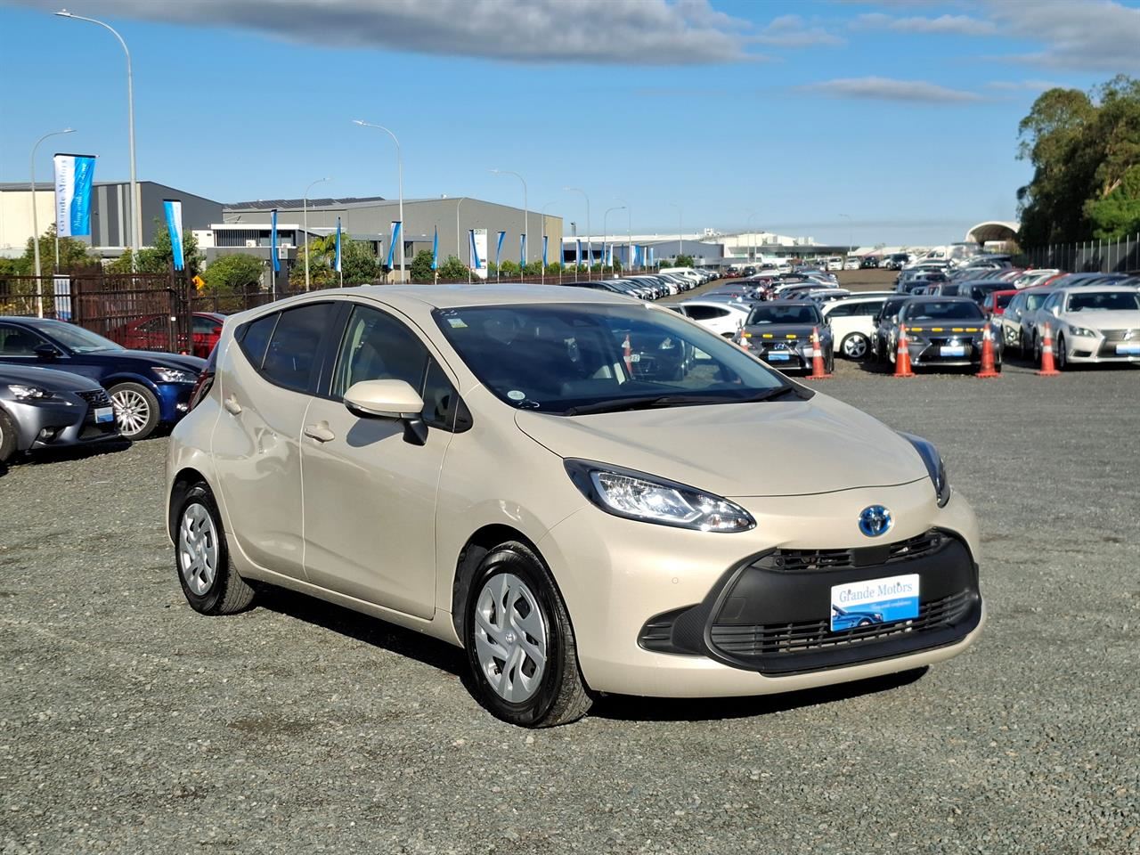 Vehicle image 1