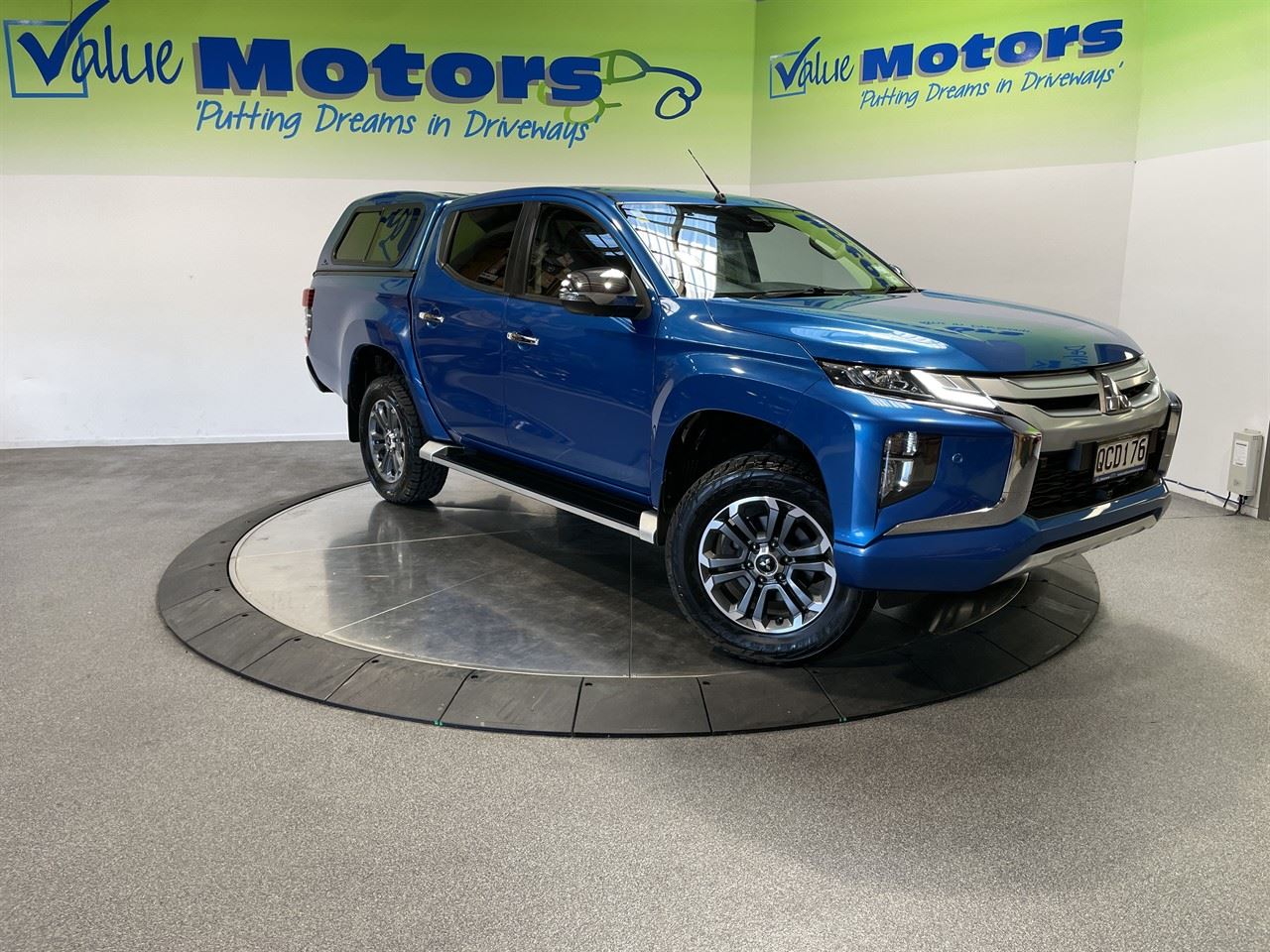 Vehicle image 1