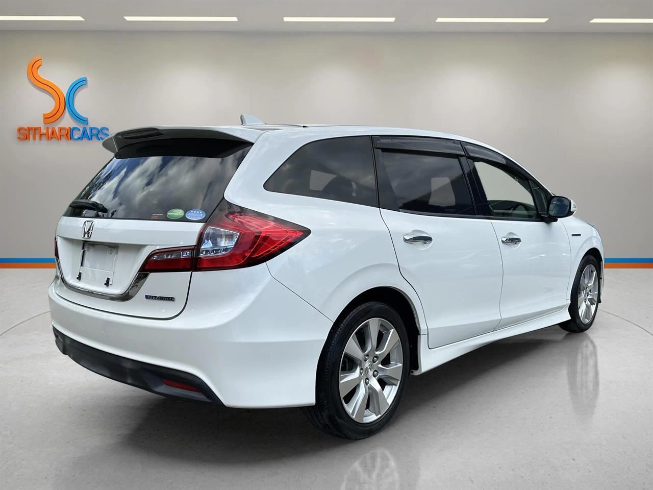 Vehicle image 4