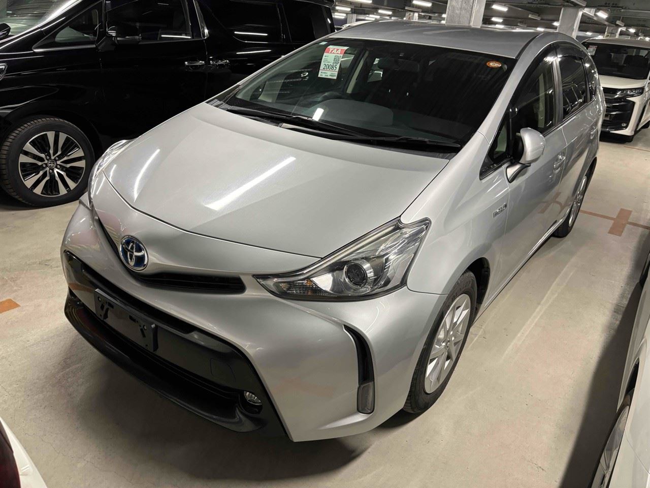 Vehicle image 3