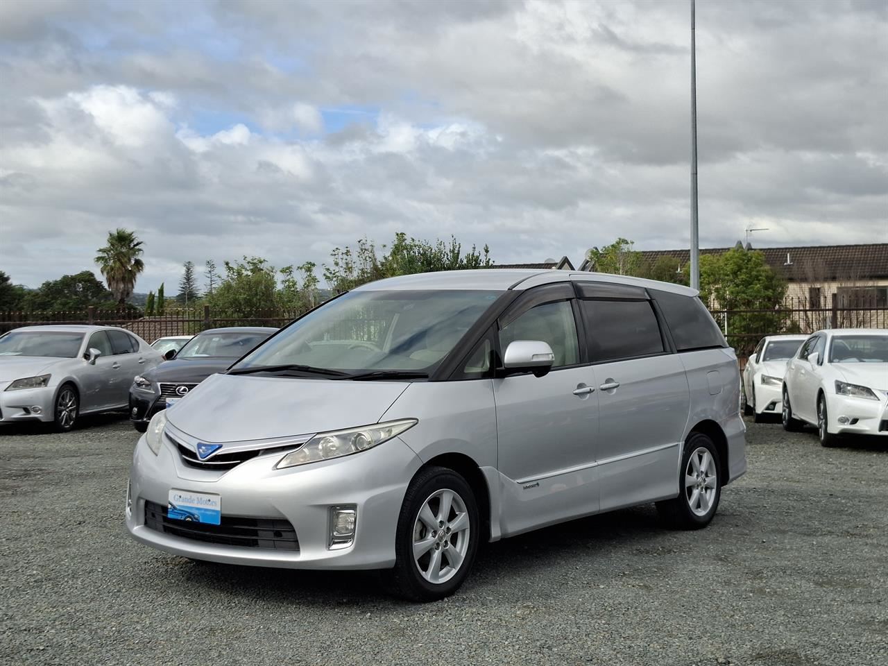 Vehicle image 3