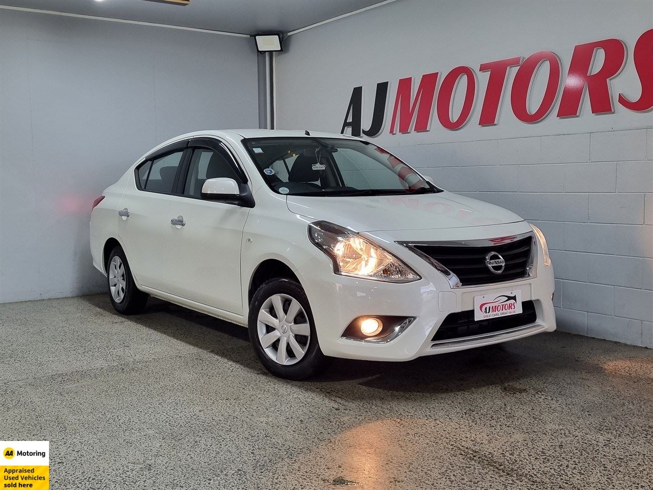 Vehicle image 1