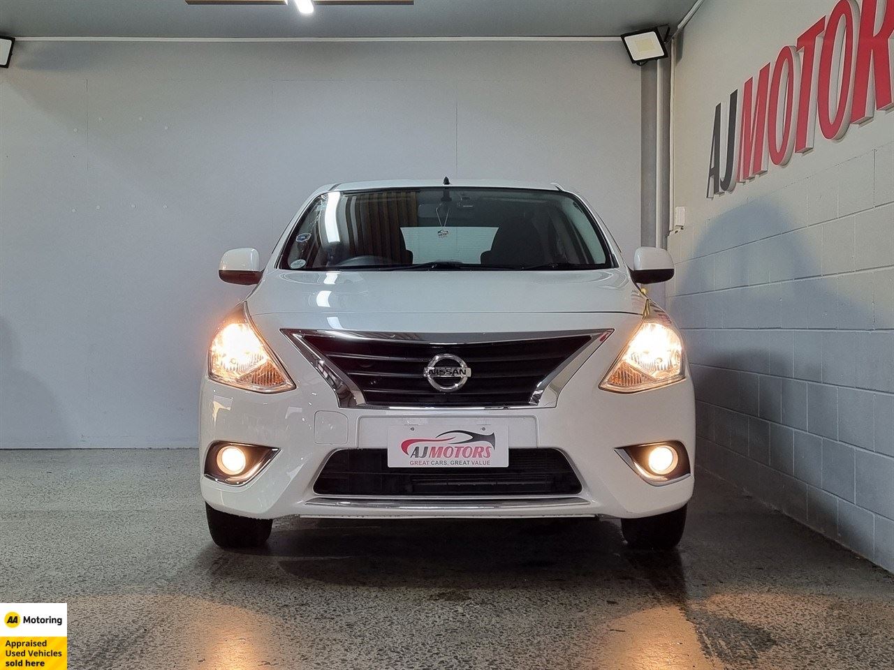 Vehicle image 2