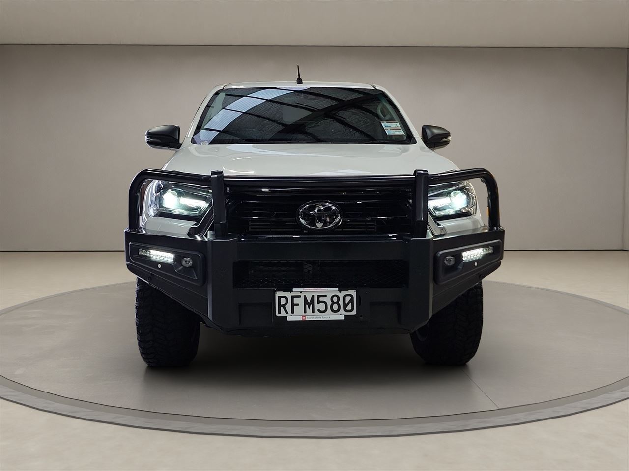 Vehicle image 2