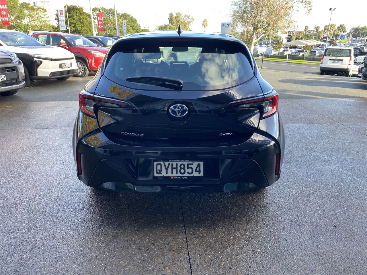 Vehicle image 3