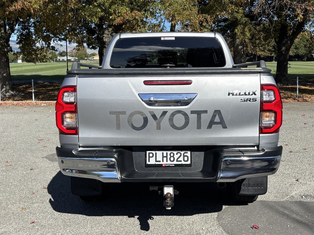 Vehicle image 4