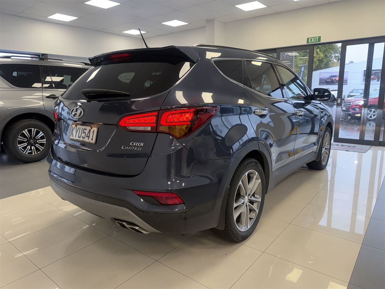 Vehicle image 3