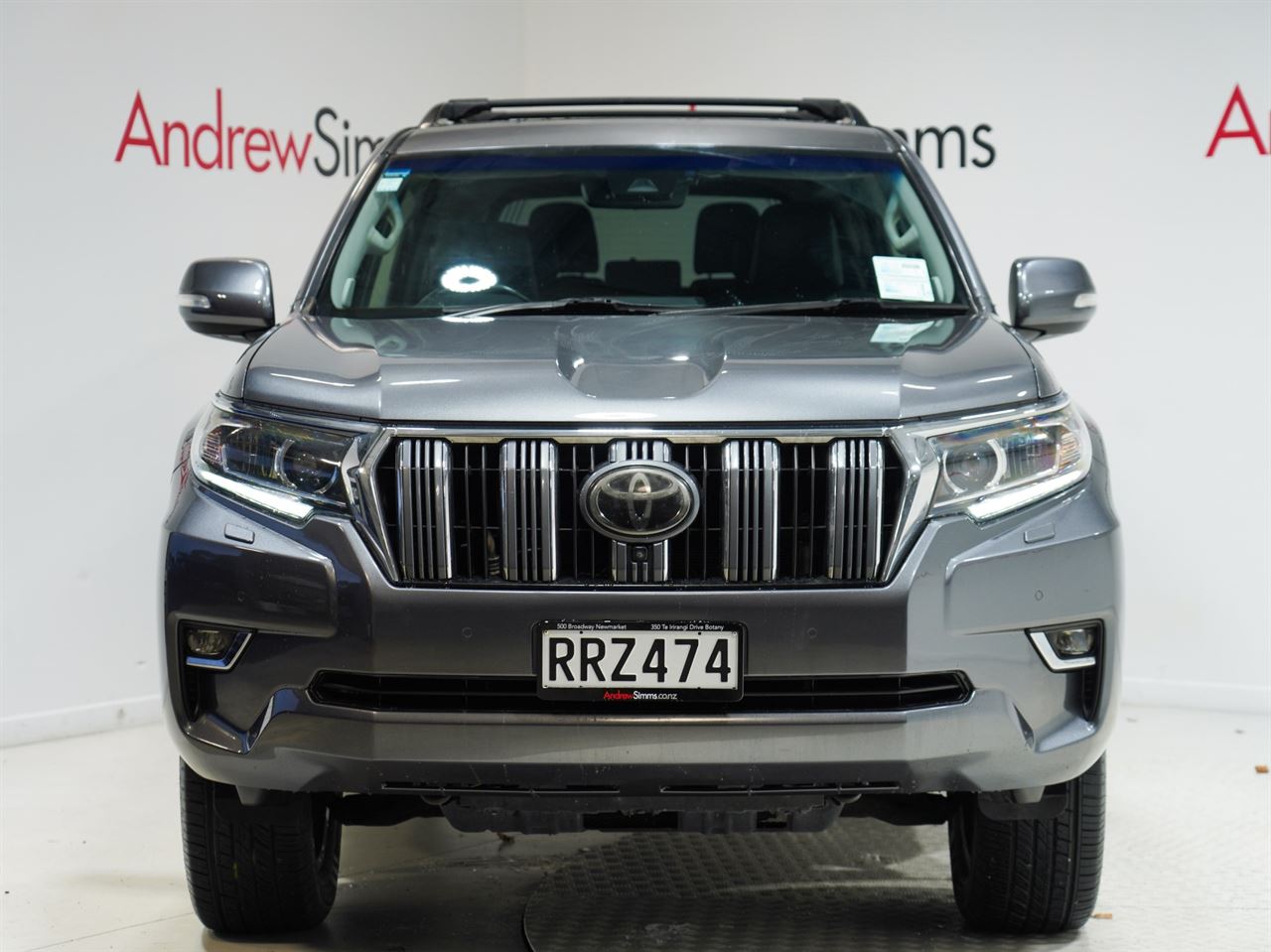 Vehicle image 4