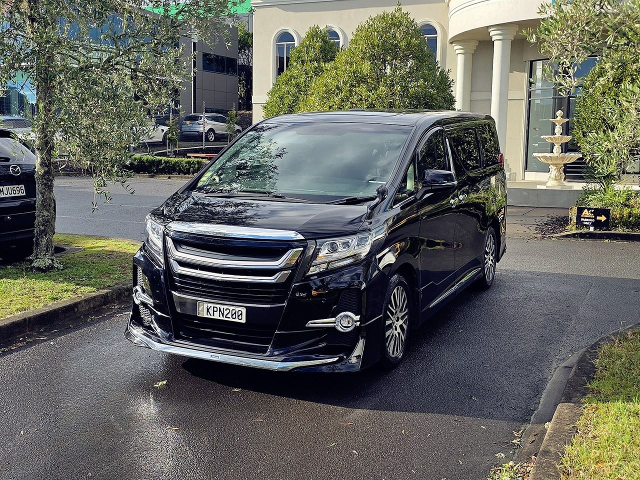 Vehicle image 1