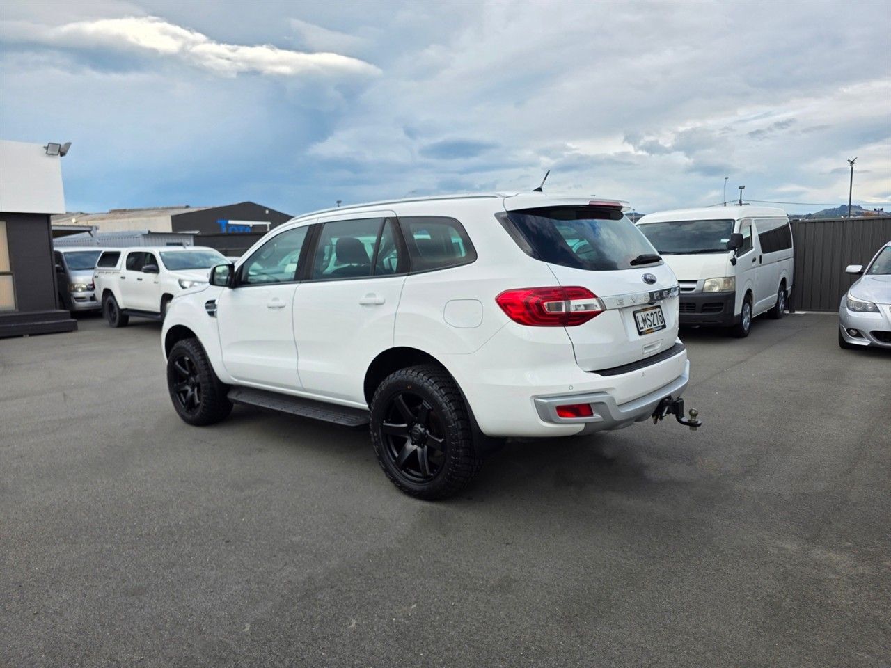 Vehicle image 2