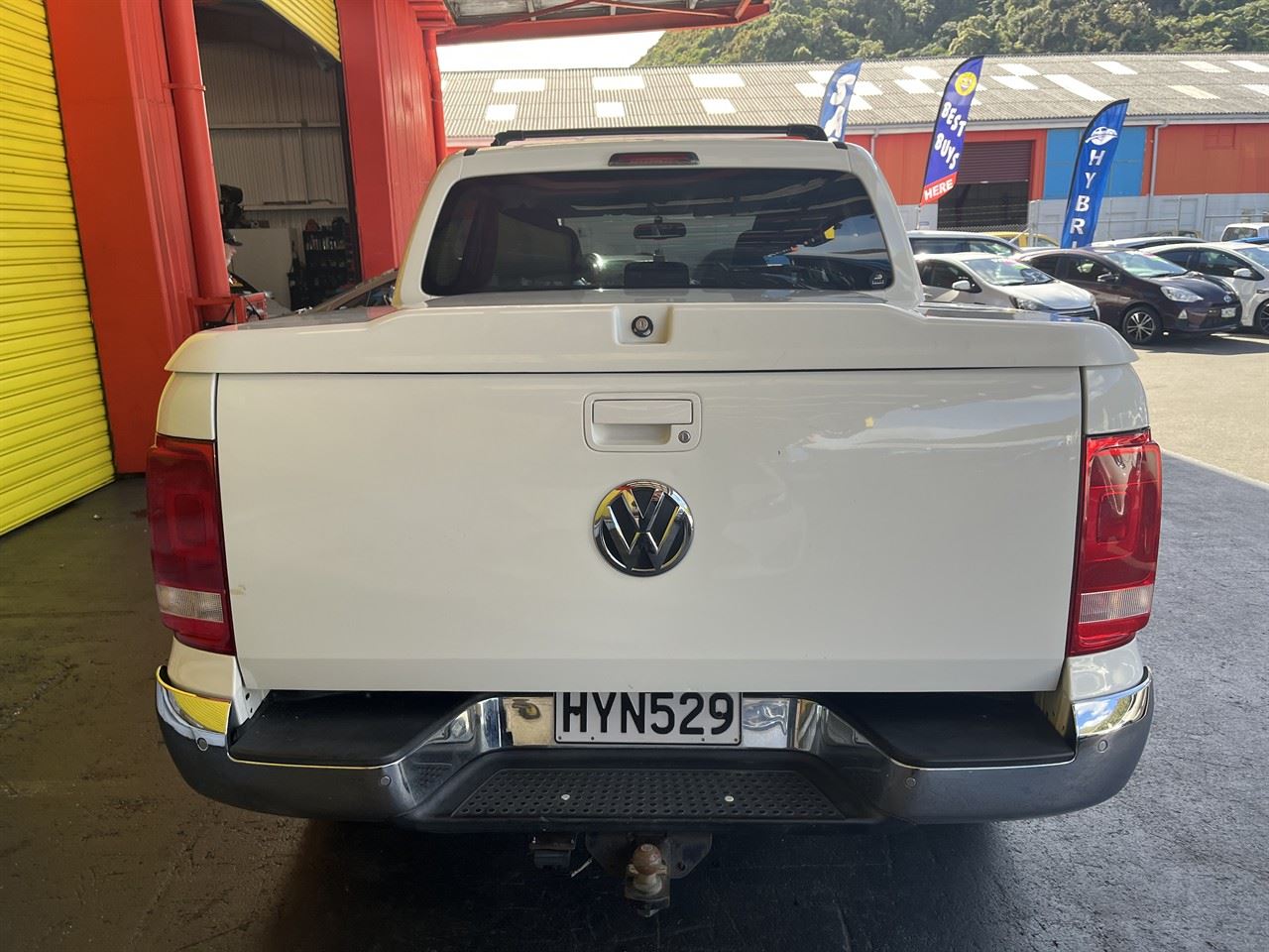 Vehicle image 5
