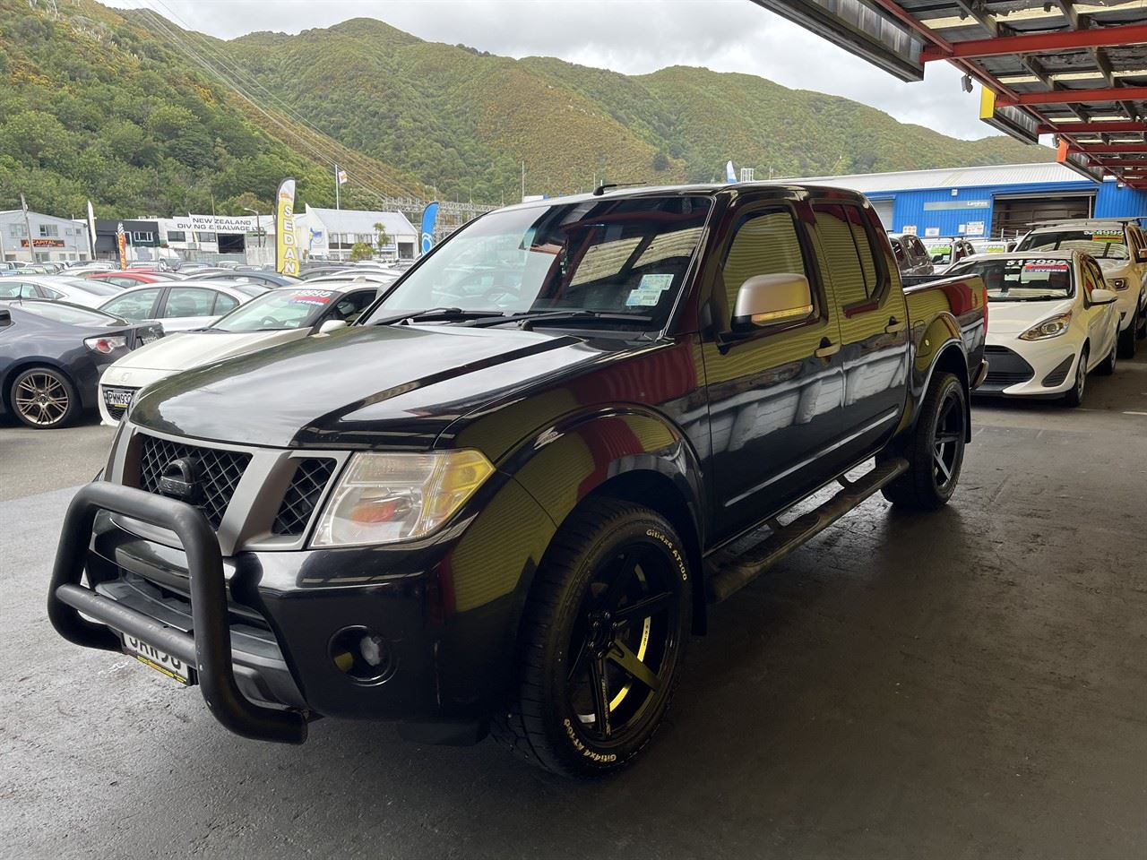 Vehicle image 3