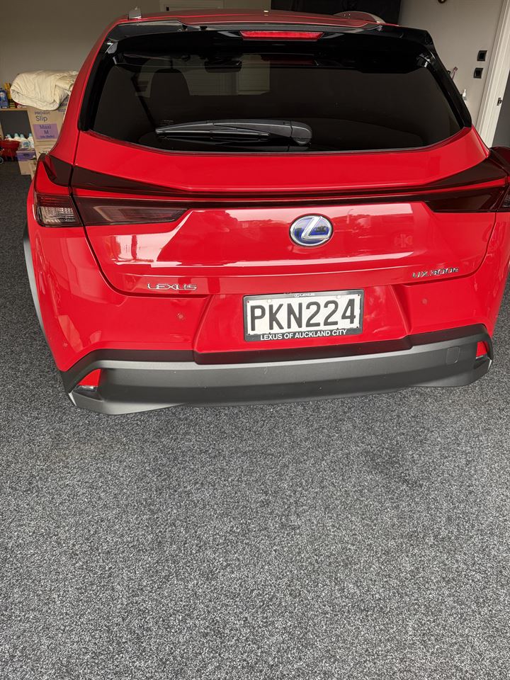 Vehicle image 3