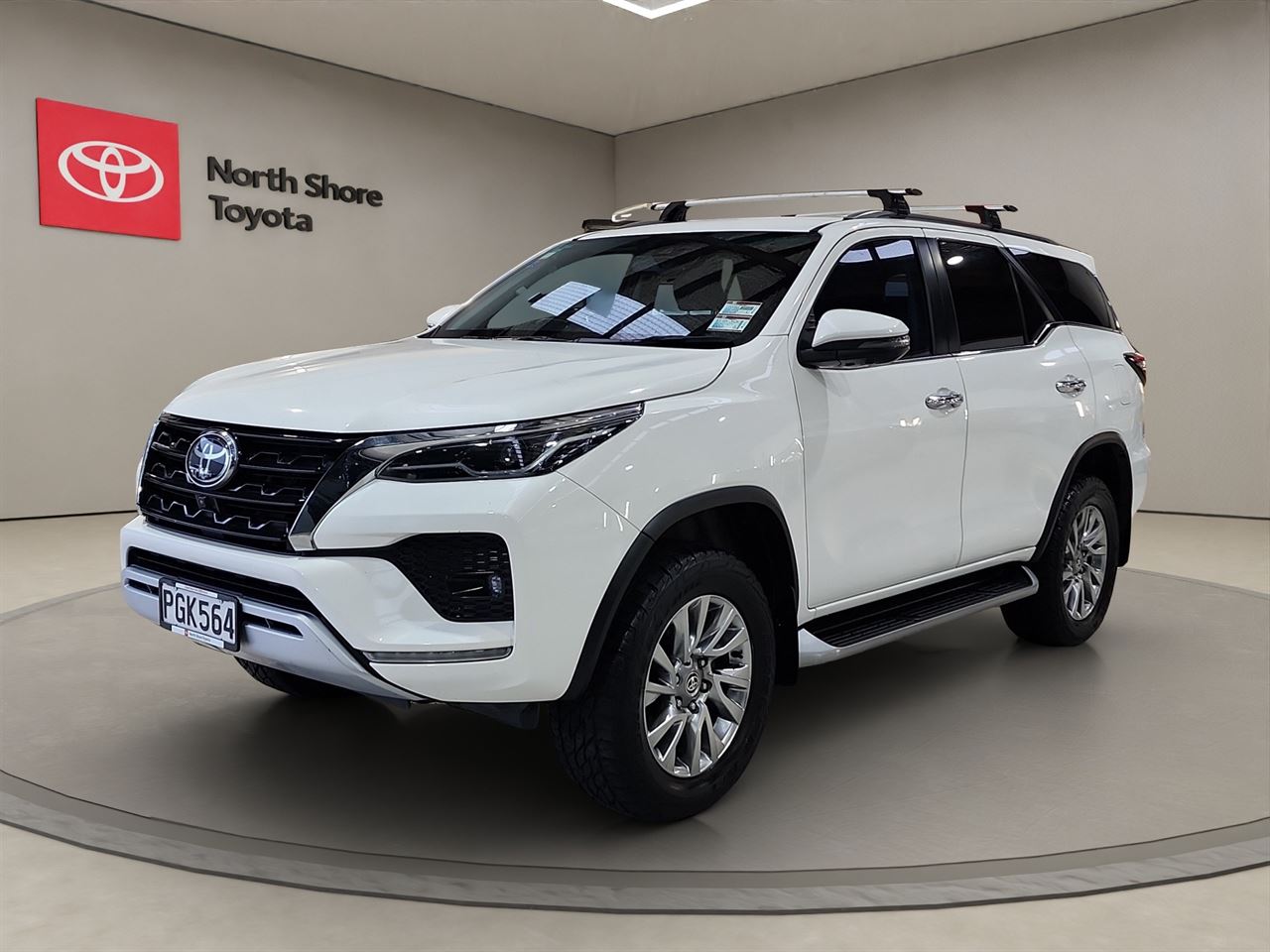 Vehicle image 3