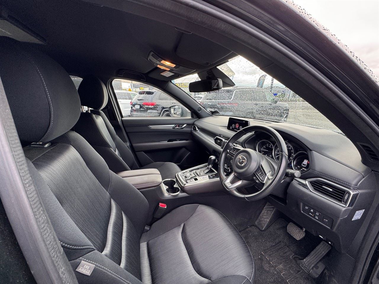 Vehicle image 3