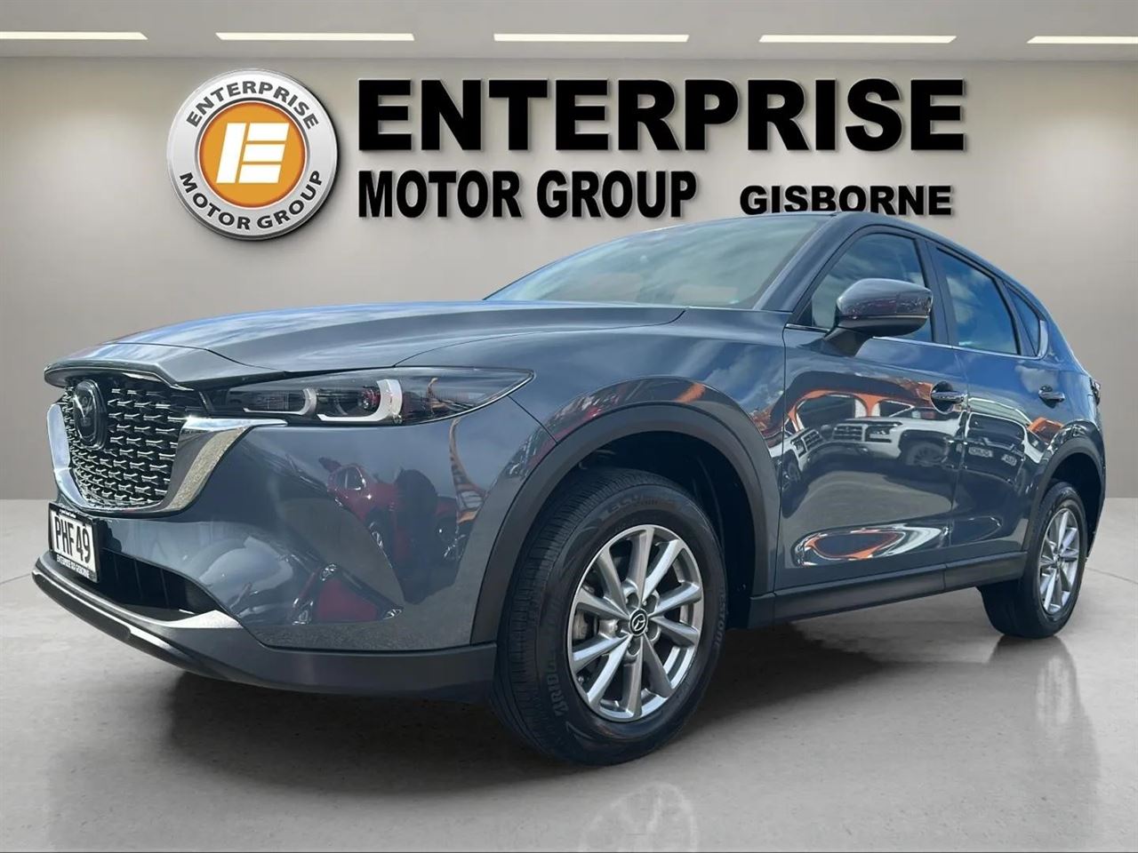 Vehicle image 3