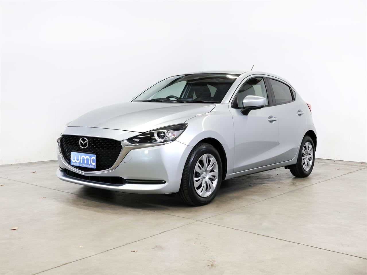 Vehicle image 4