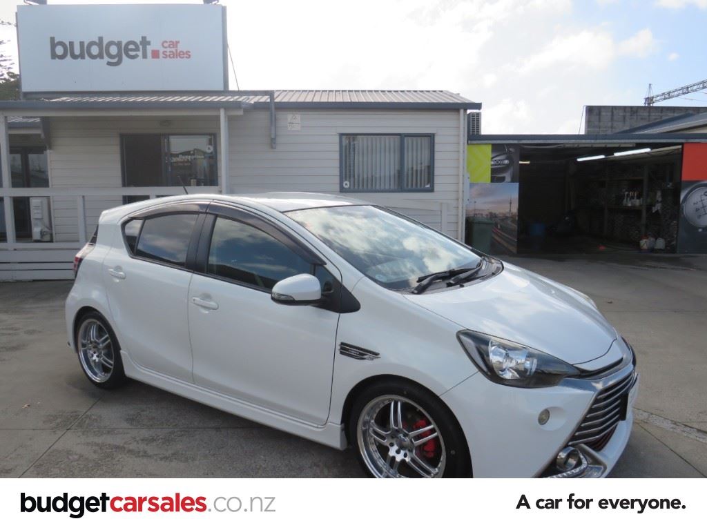 Vehicle image 1