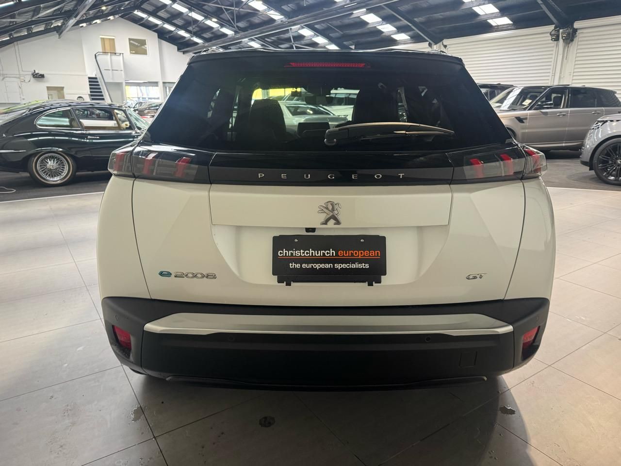 Vehicle image 5
