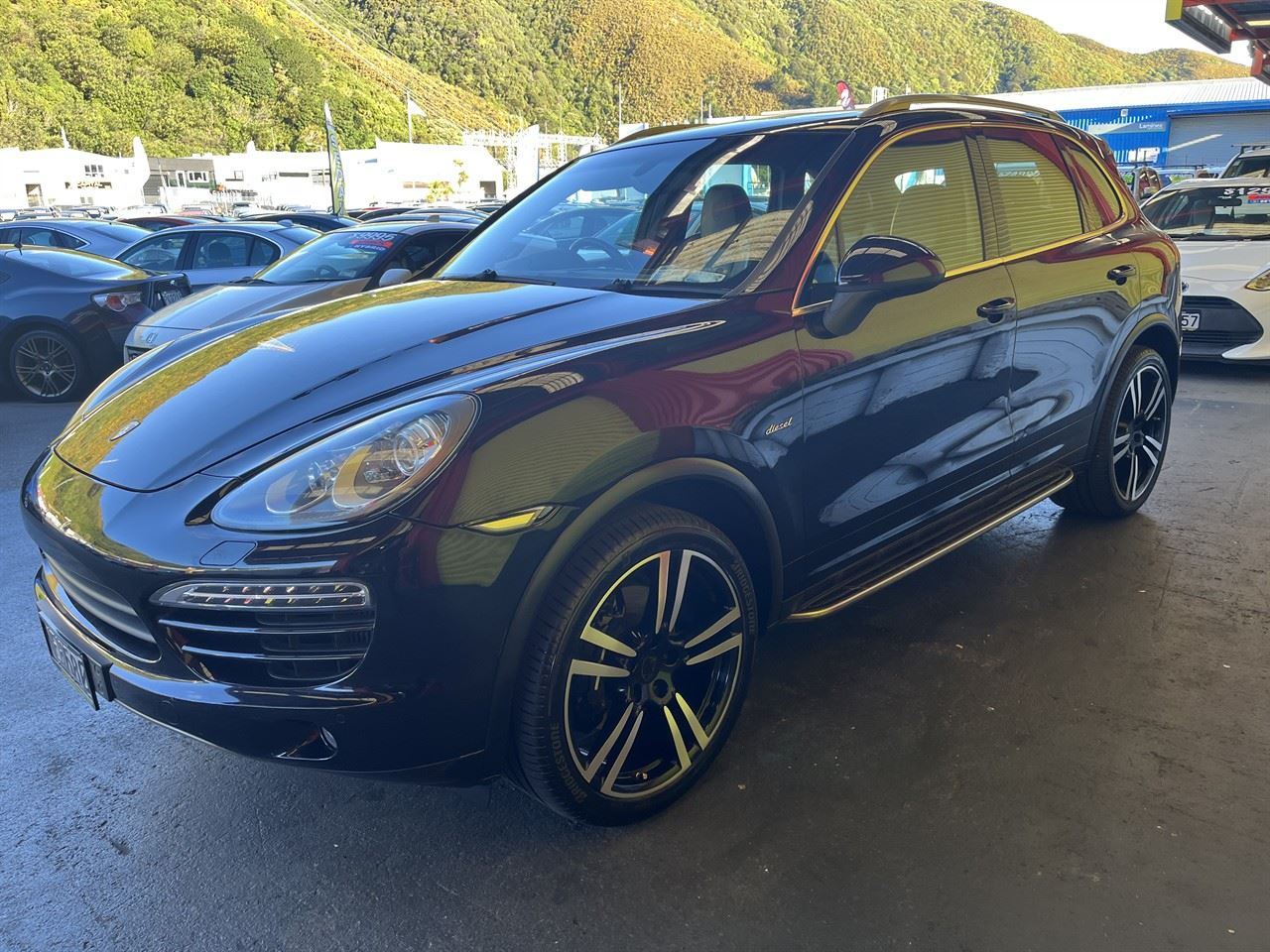 Vehicle image 3