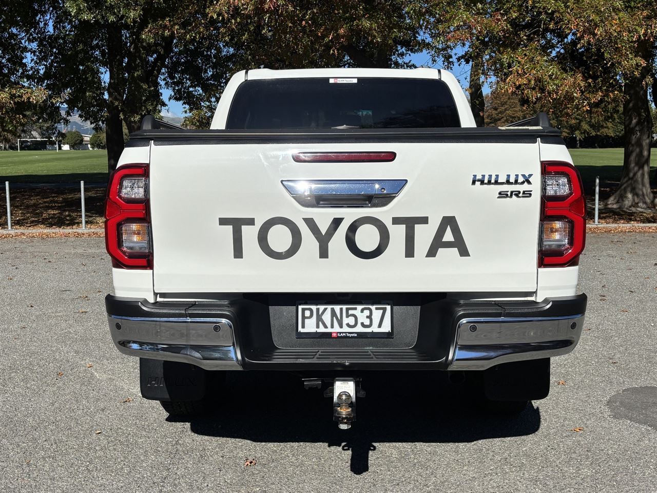 Vehicle image 4