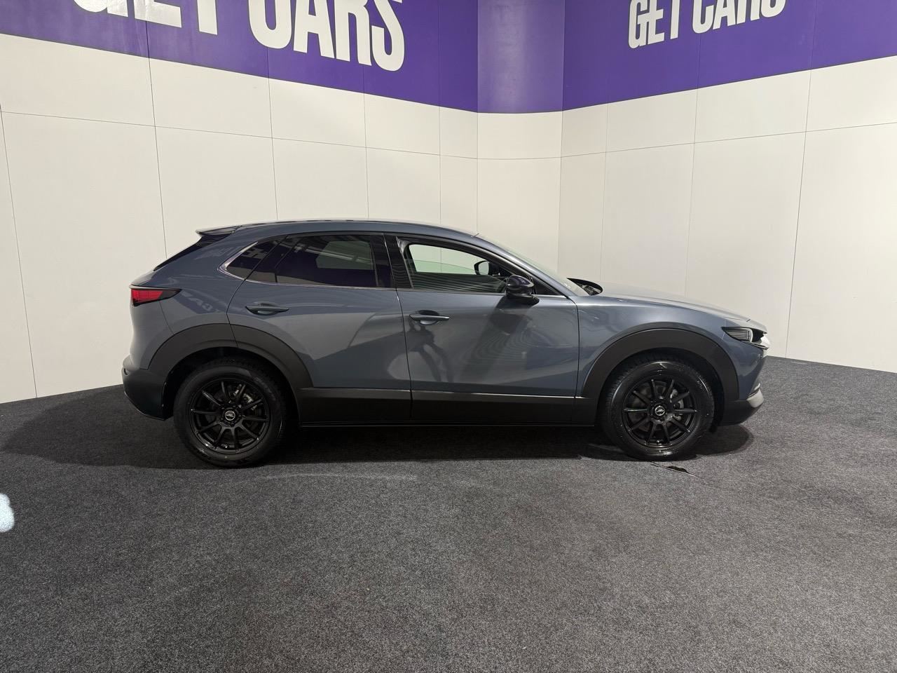 Vehicle image 3