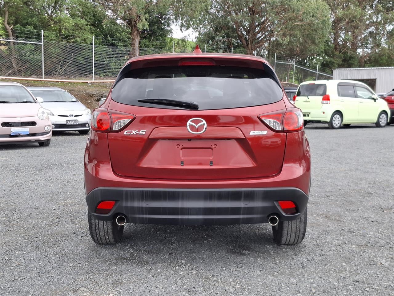 Vehicle image 5