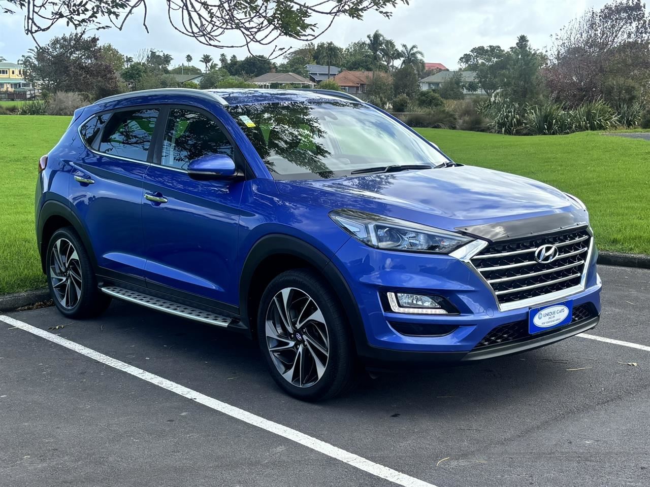 Vehicle image 3