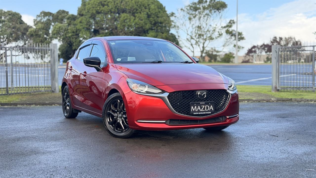 Vehicle image 5