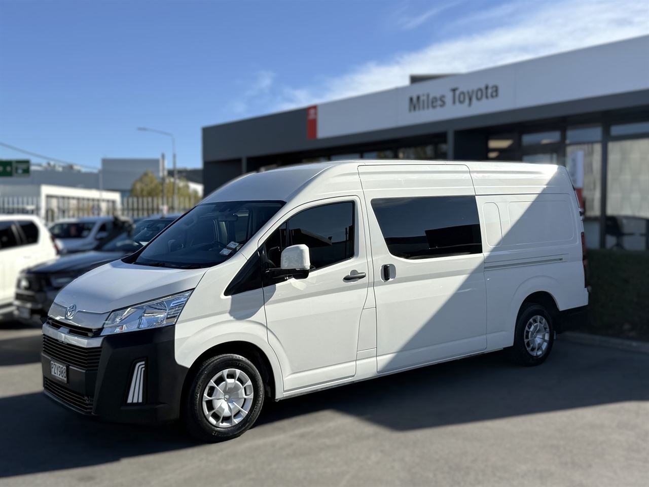Vehicle image 3