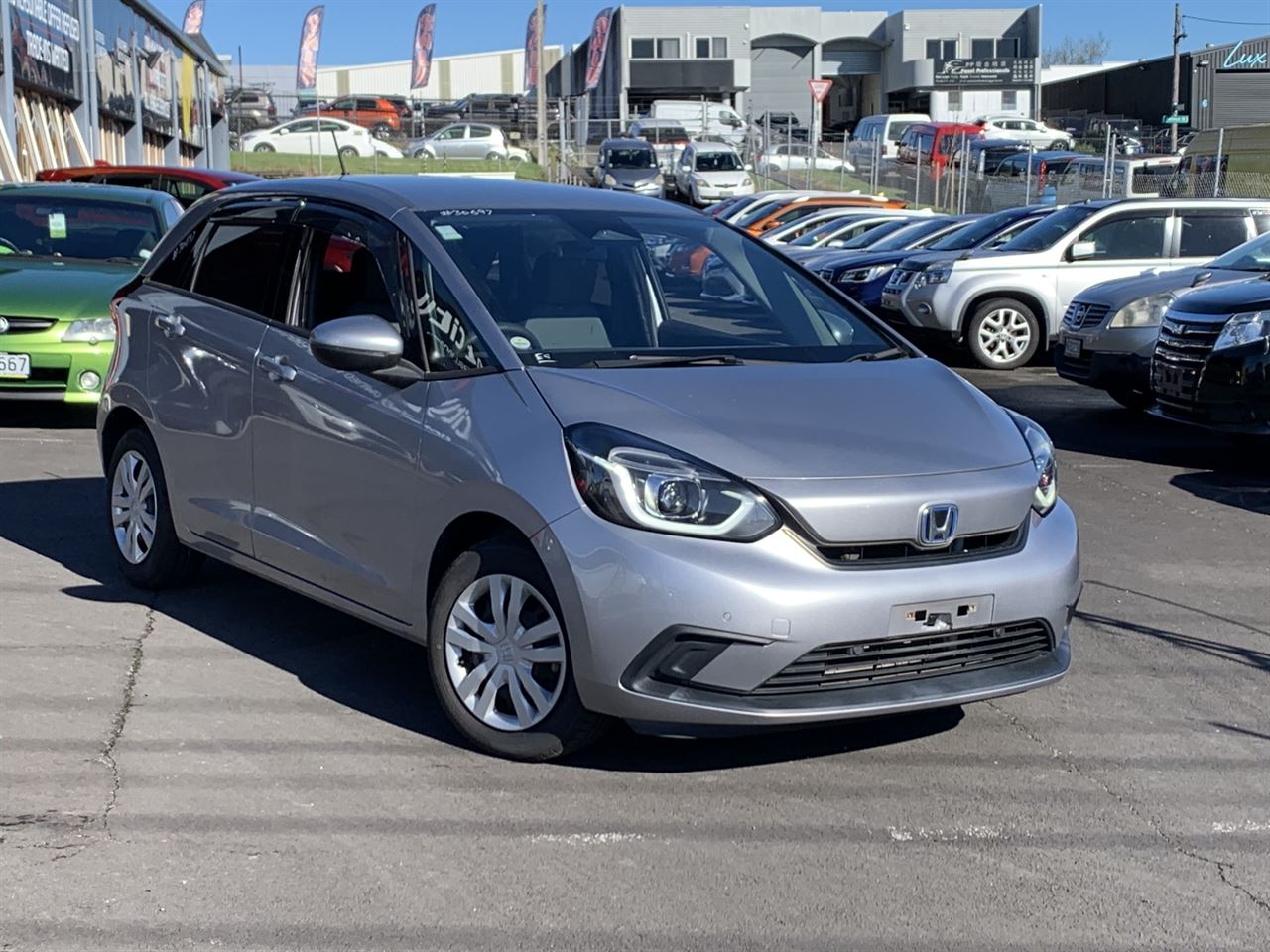 Vehicle image 3