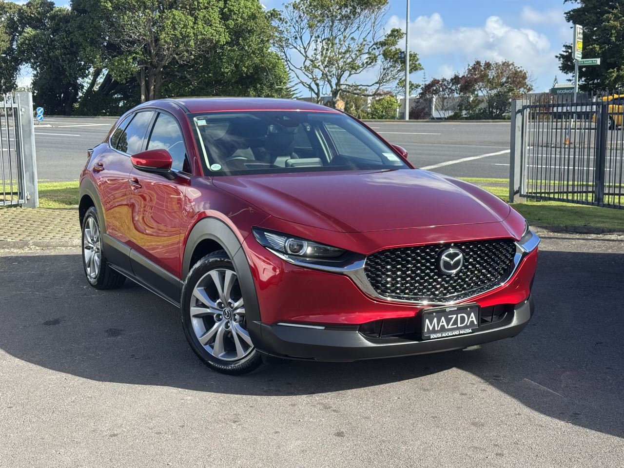 Vehicle image 5