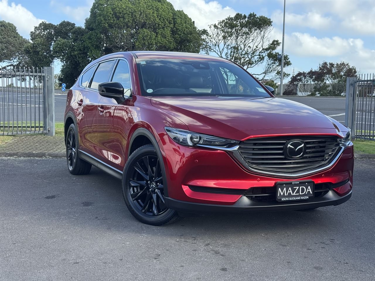 Vehicle image 5