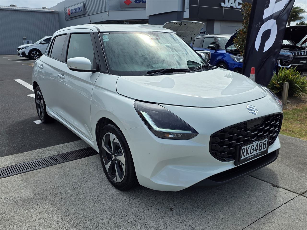 Vehicle image 1