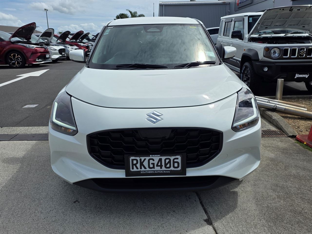 Vehicle image 3