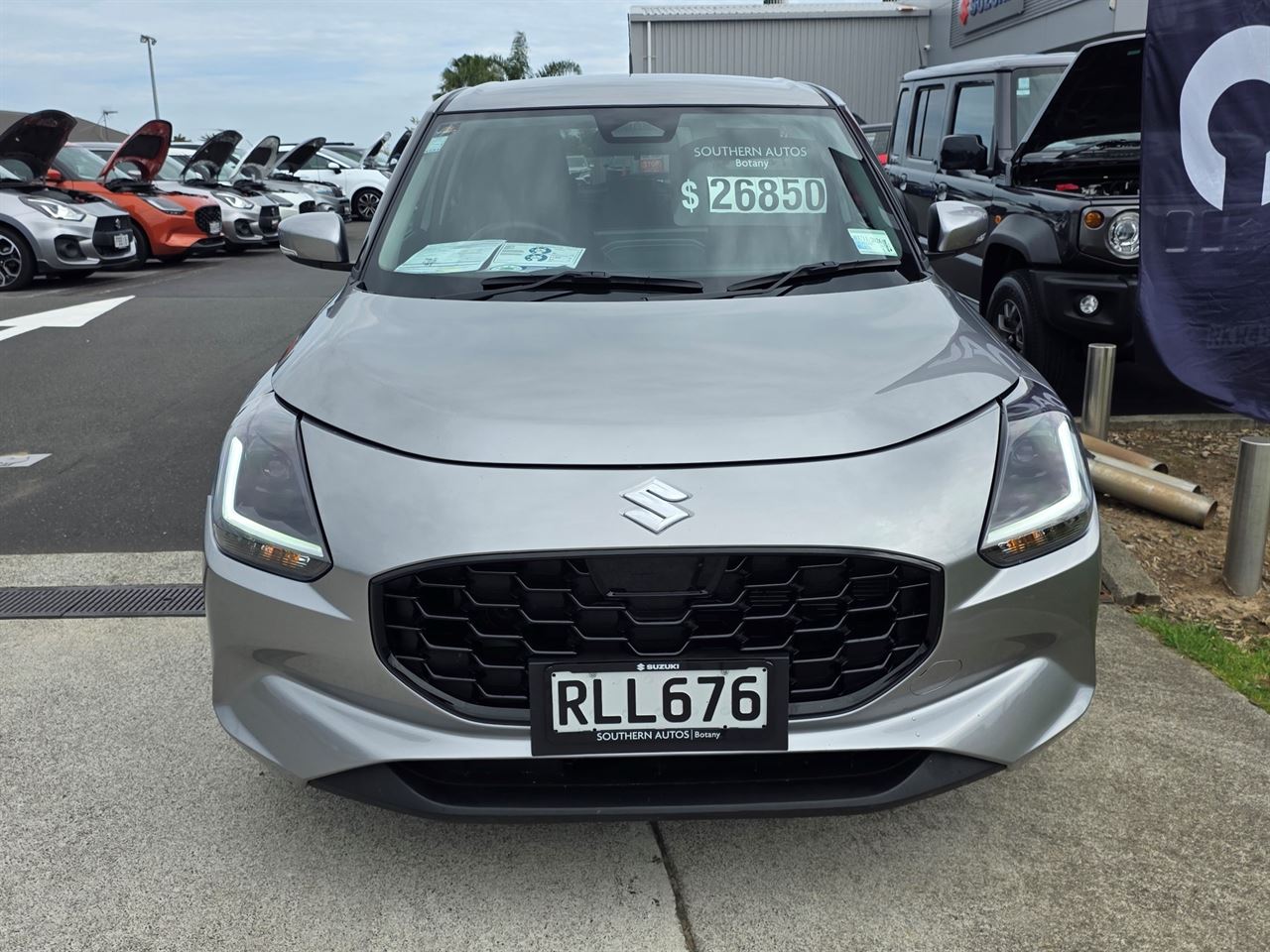 Vehicle image 3