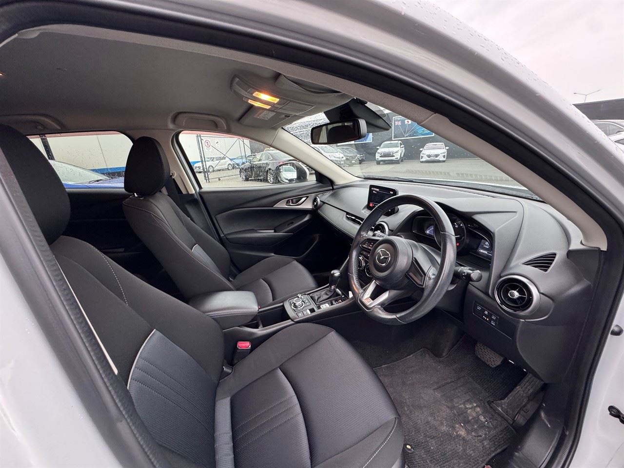 Vehicle image 3