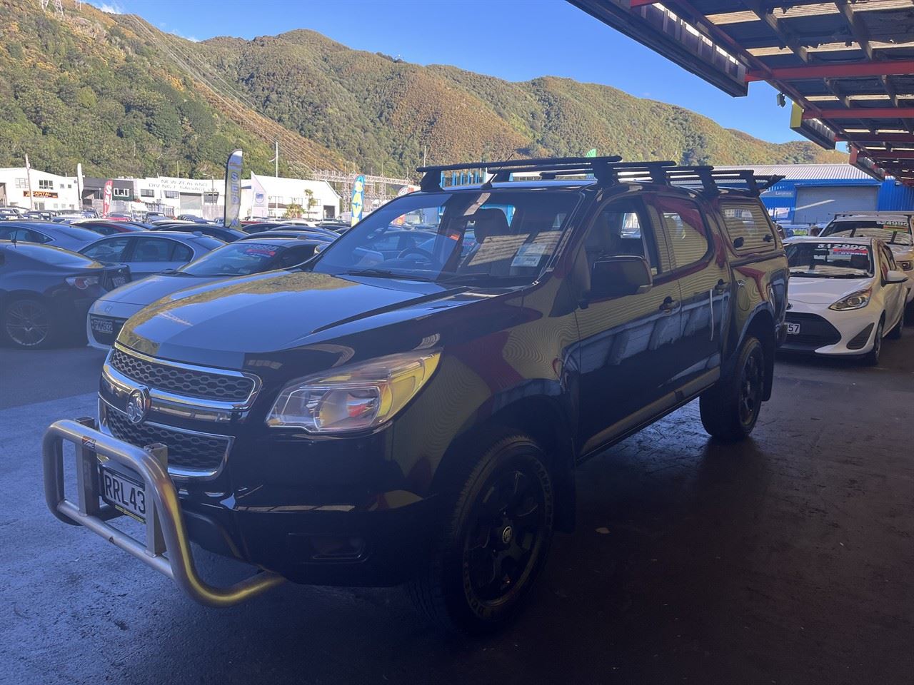 Vehicle image 5