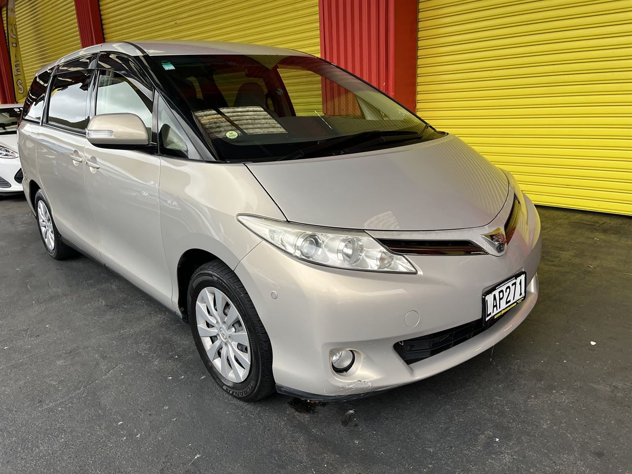 Vehicle image 1