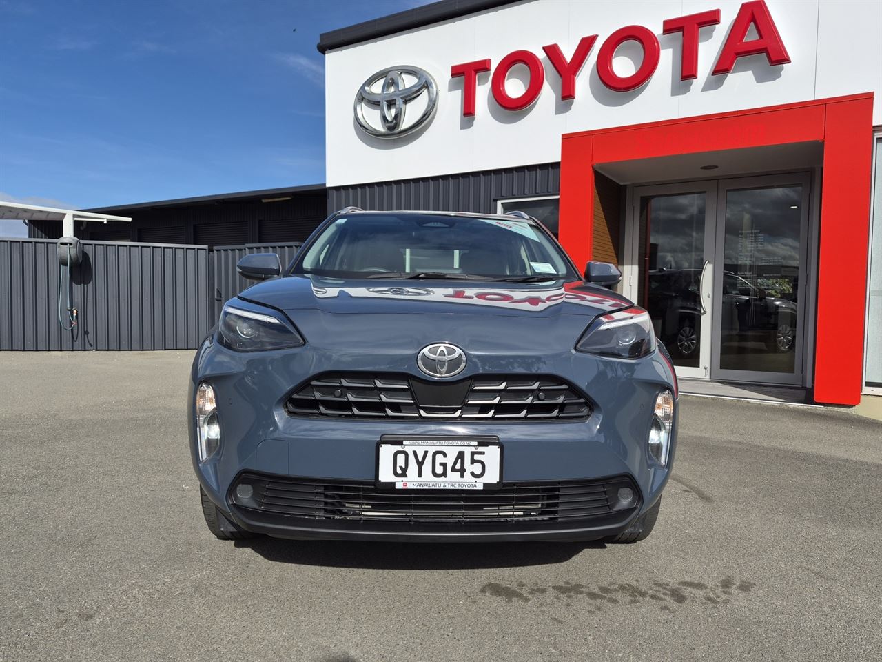 Vehicle image 2