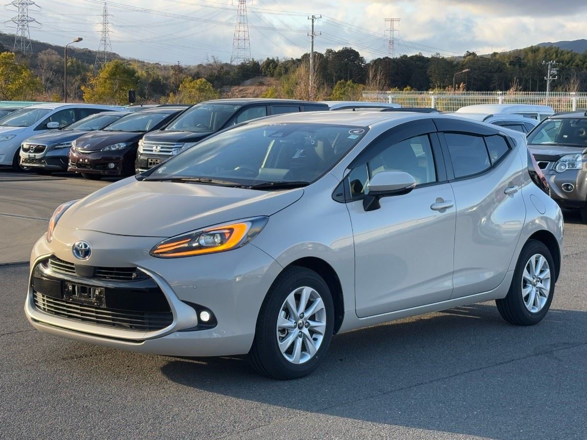 Vehicle image 2