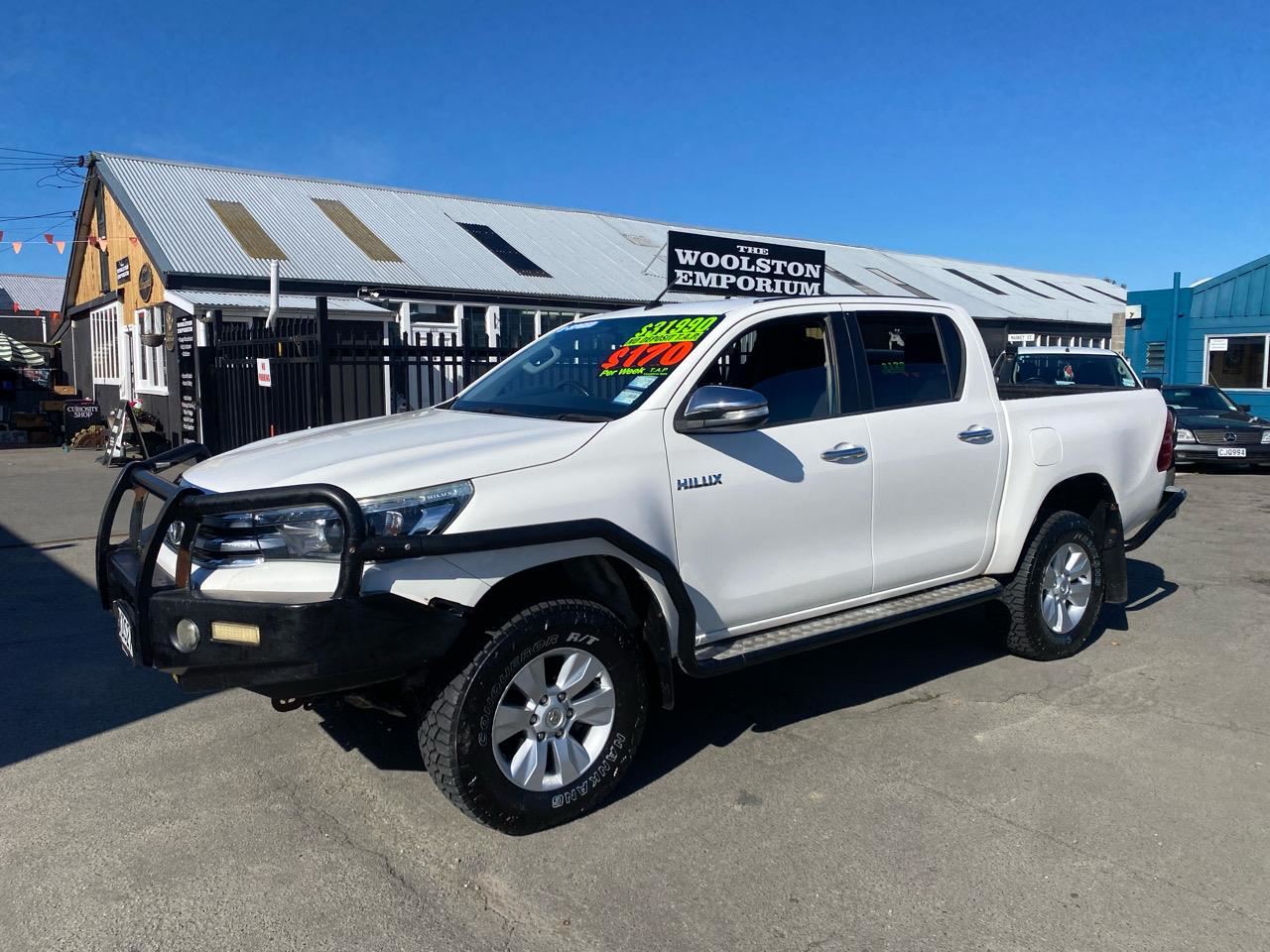 Vehicle image 4